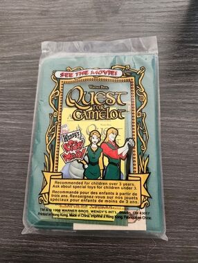 Warner Bros Quest for Camelot Passport Wendy's Kids Meal Toy 1998 Vintage Sealed